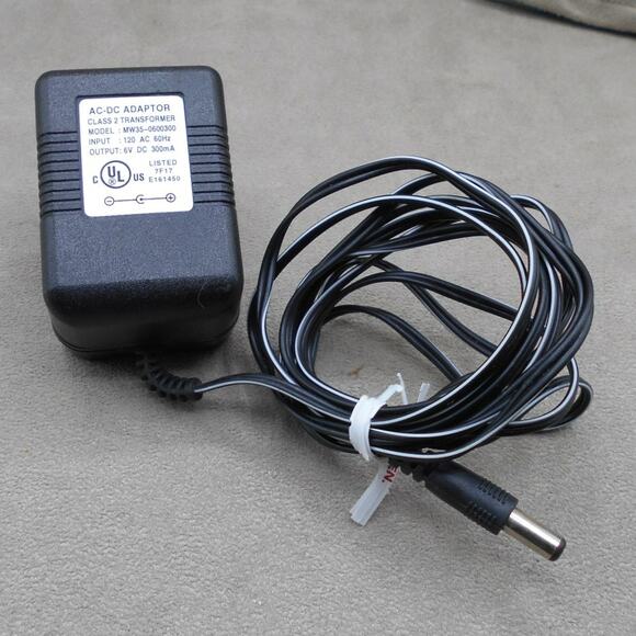 Adapter MW35-0600300 120 AC 60 HZ 6V 300 mA Replacement Power Cord - Picture 1 of 4